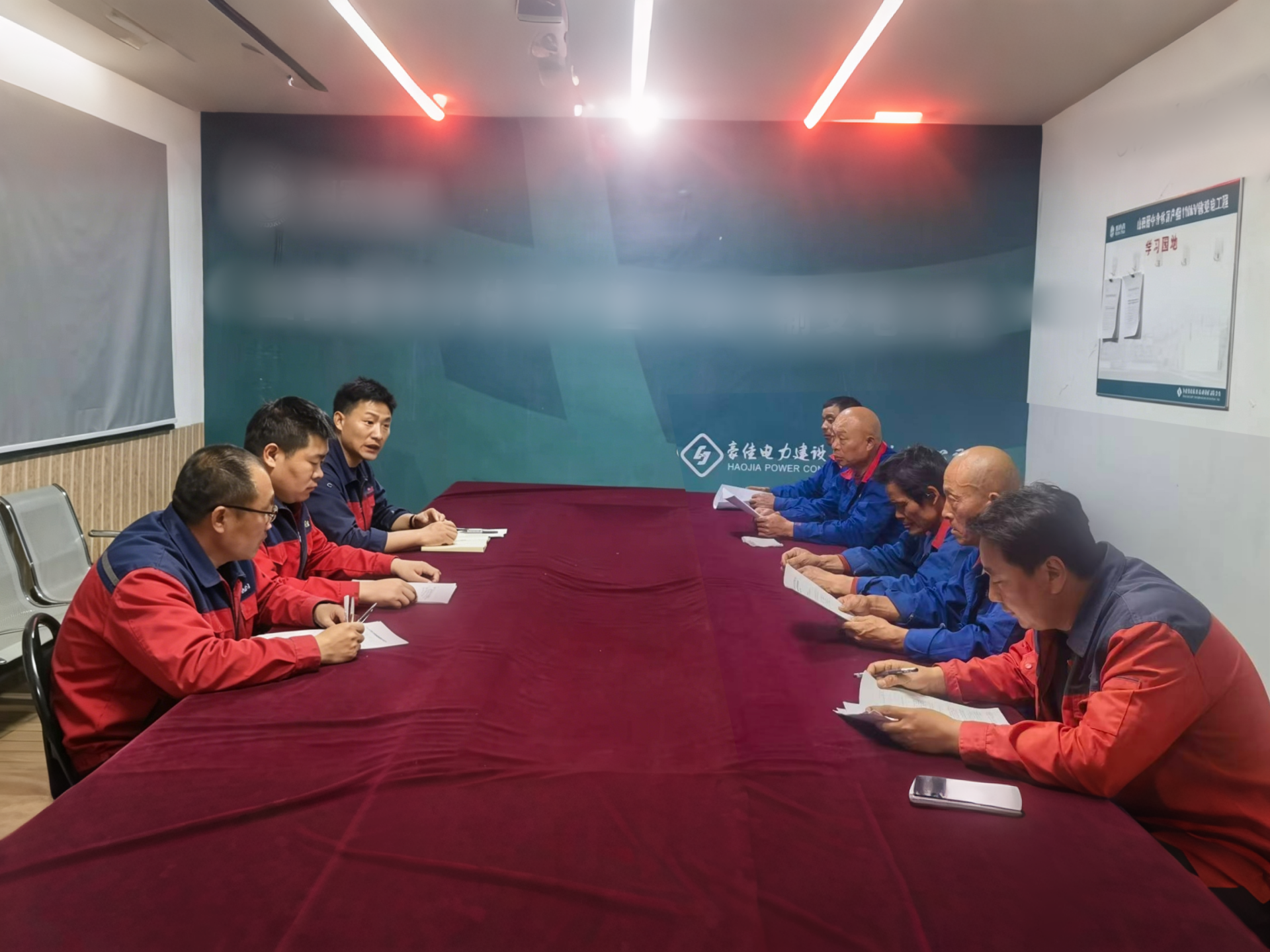 豪佳开展安全专题培训 筑牢工程建设安全屏障